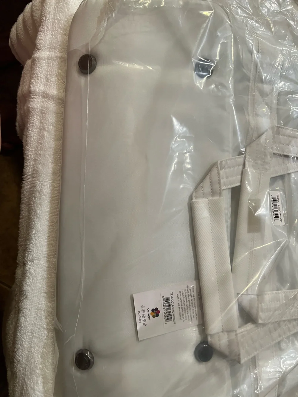 Lug Tempo Classic Tote in White IcePop Stitch NWT